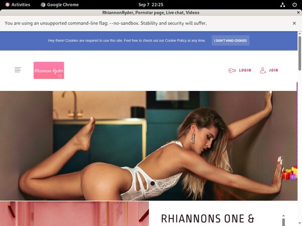Rhiannonryderofficial Account 2014
